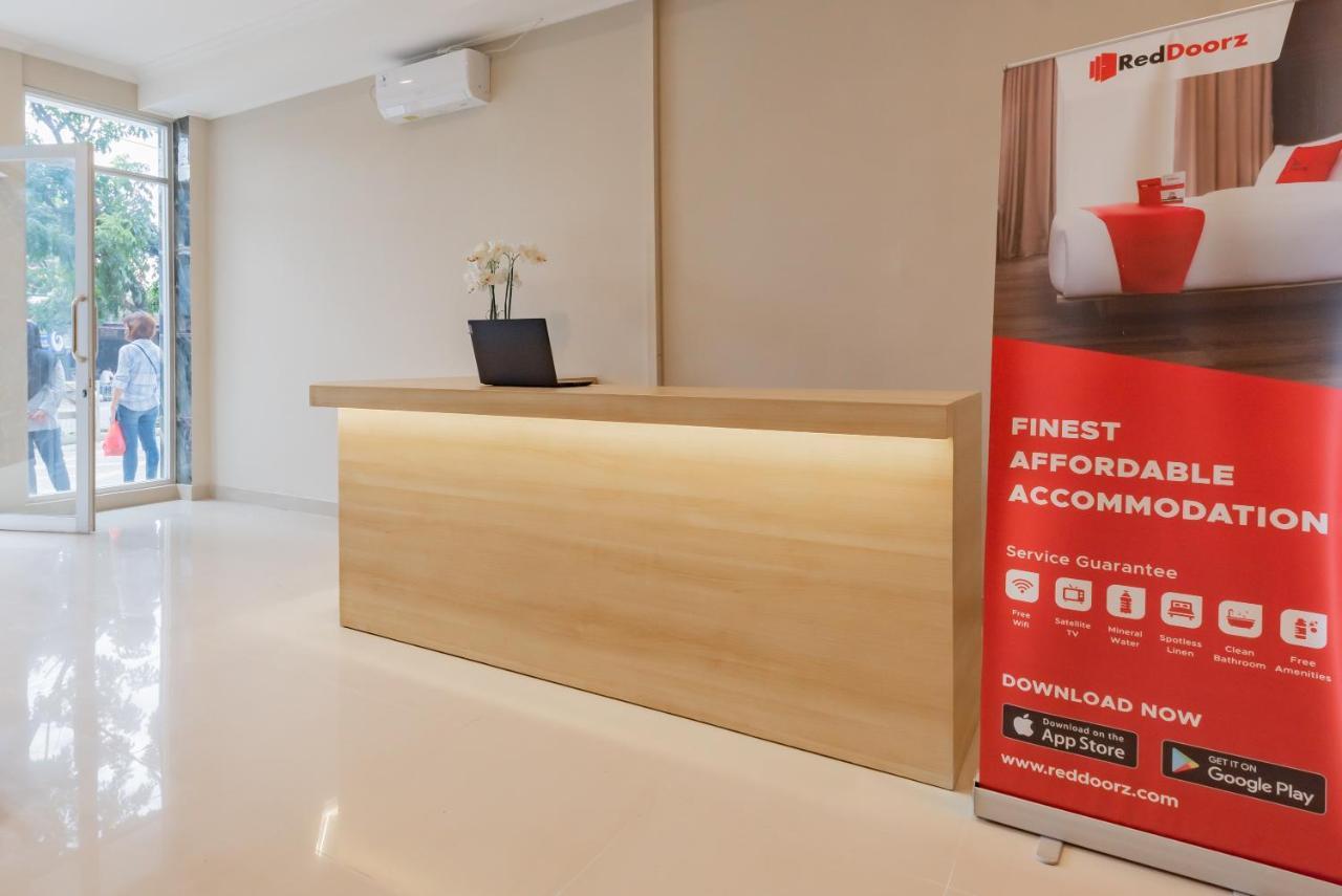 Reddoorz Plus Near Surapati Core บันดุง ภายนอก รูปภาพ